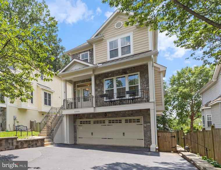 Photo of 6909 Willow St Falls Church, VA 22046