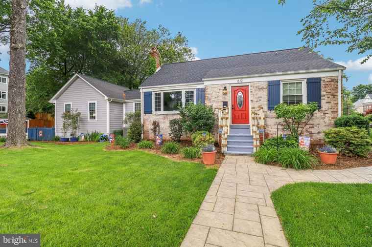 Photo of 1812 Youngblood St Mclean, VA 22101