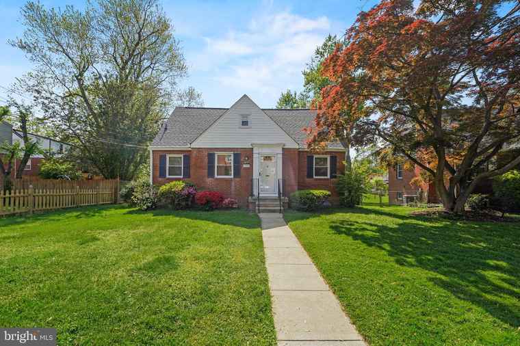 Photo of 10002 Mckenney Ave Silver Spring, MD 20902