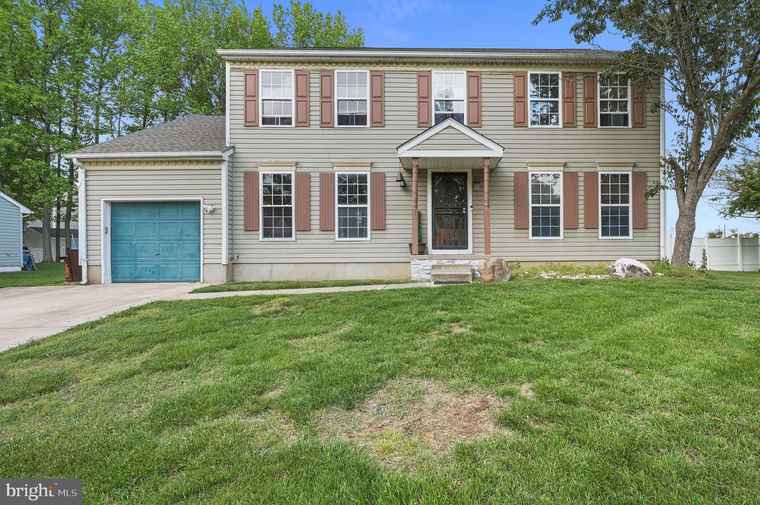 Photo of 432 Douglas D Alley Dr Newark, DE 19713