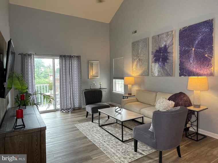 Photo of 8 Tyler Falls Ct Unit C Baltimore, MD 21209