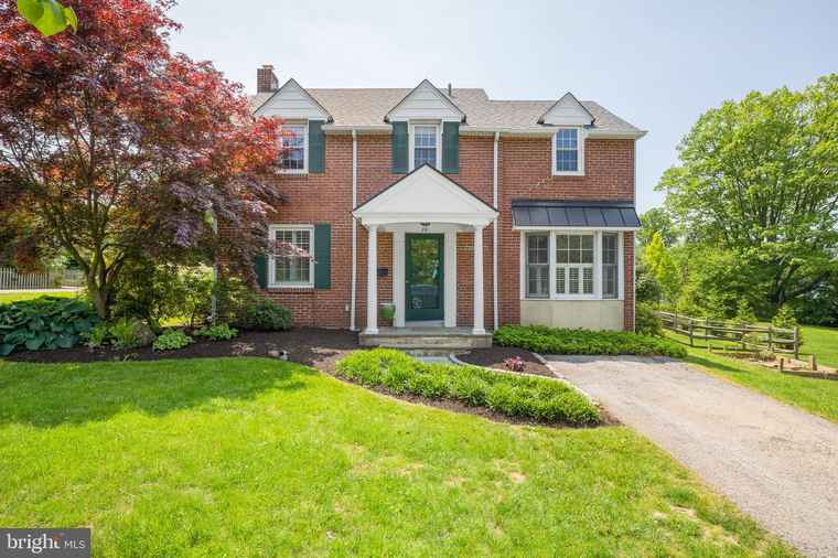 Photo of 28 Crest Ave Malvern, PA 19355