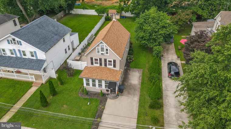 Photo of 234 N Queen St Dover, DE 19904