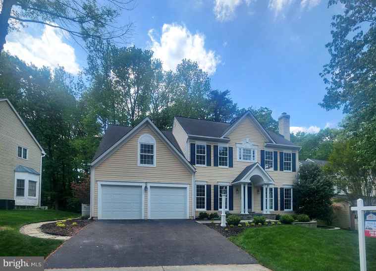 Photo of 8229 Quill Point Dr Bowie, MD 20720