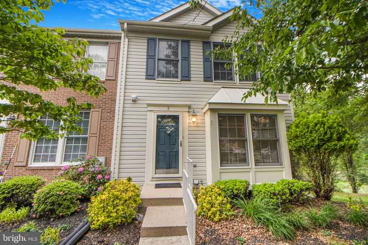 Photo of 2 Cedarcone Ct Nottingham, MD 21236