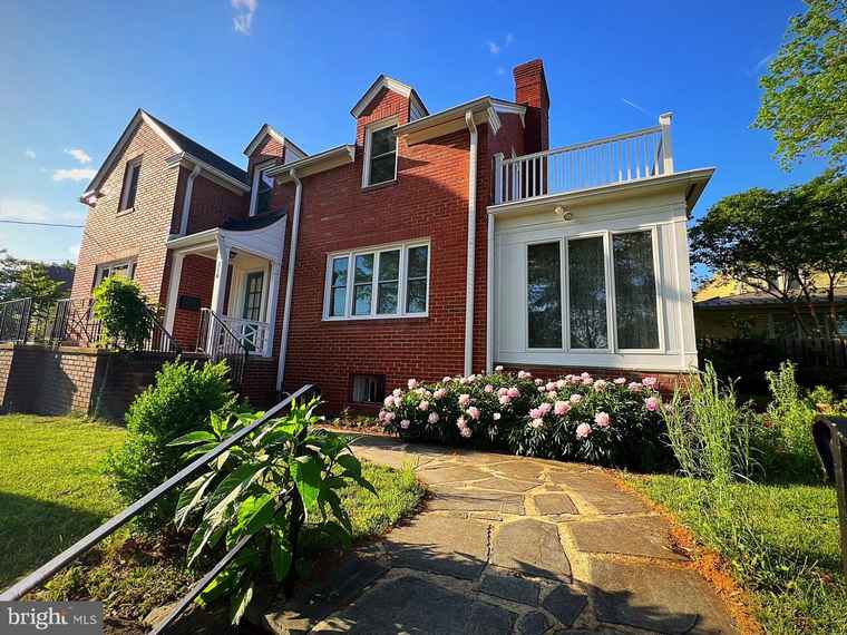 Photo of 310 W Asher St Culpeper, VA 22701