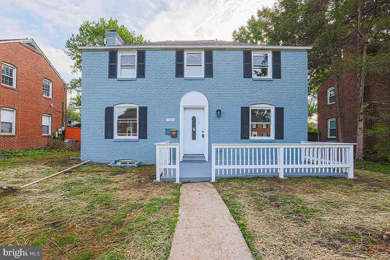 Photo of 7004 Alden Rd Pikesville, MD 21208