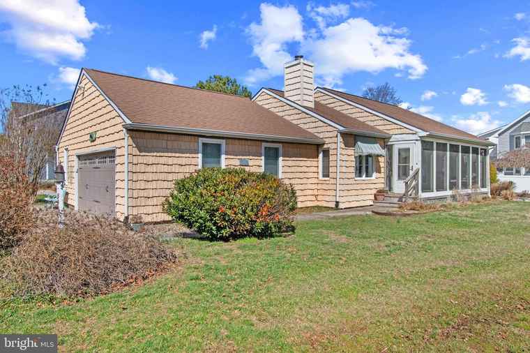 Photo of 969 Terrapin St Bethany Beach, DE 19930