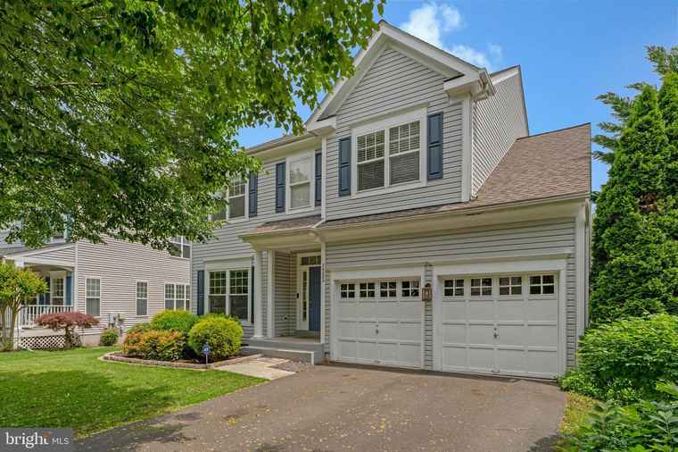 Photo of 26222 Ocala Cir Chantilly, VA 20152