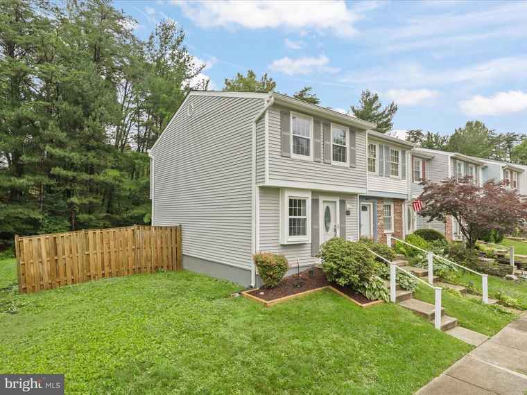 Photo of 8456 Rocky Knob Ct Lorton, VA 22079