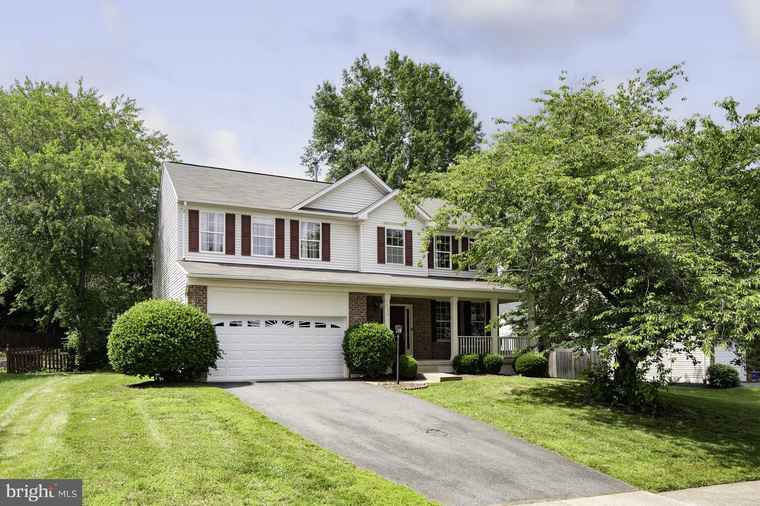 Photo of 14704 Hanna Ct Centreville, VA 20121