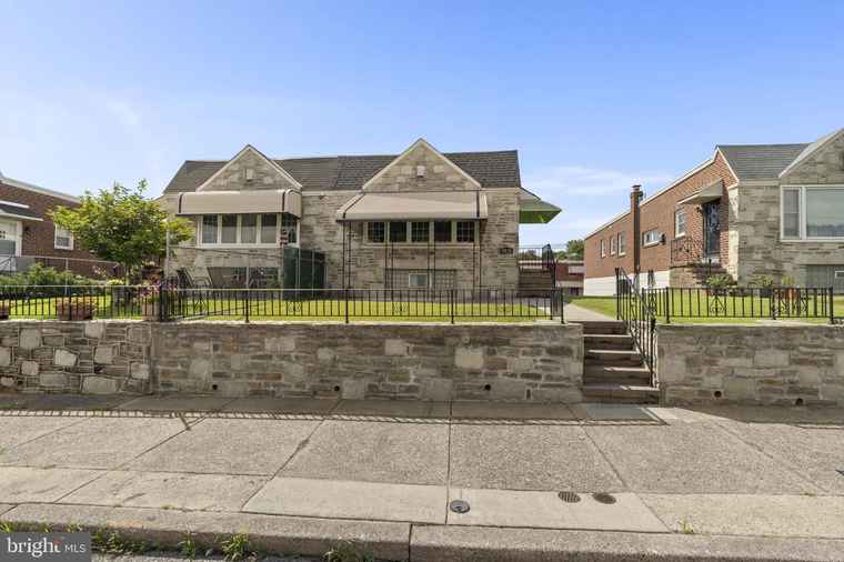 Photo of 8838 Fairfield St Philadelphia, PA 19152