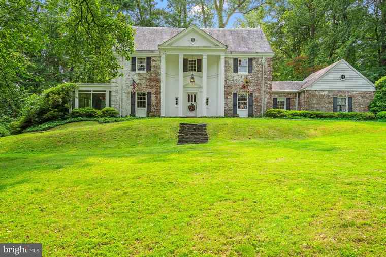 Photo of 6600 Bradley Blvd Bethesda, MD 20817