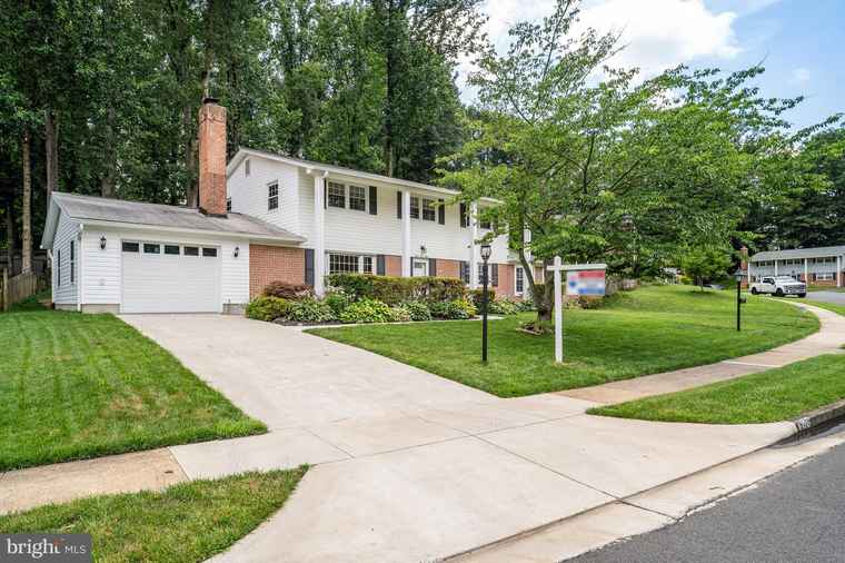 Photo of 9115 Steven Irving Ct Springfield, VA 22153
