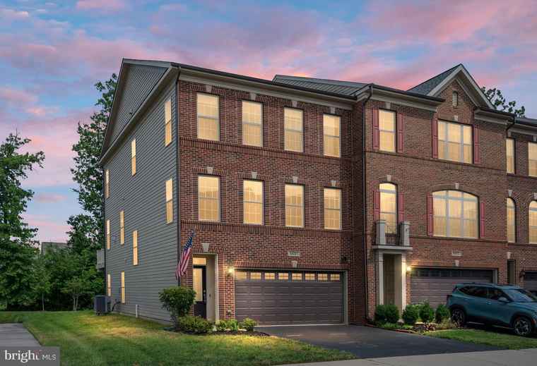 Photo of 6601 Bartrams Forest Ln Haymarket, VA 20169
