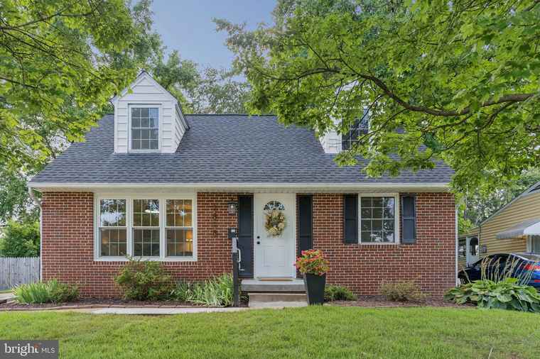 Photo of 1818 Norfolk Rd Glen Burnie, MD 21061