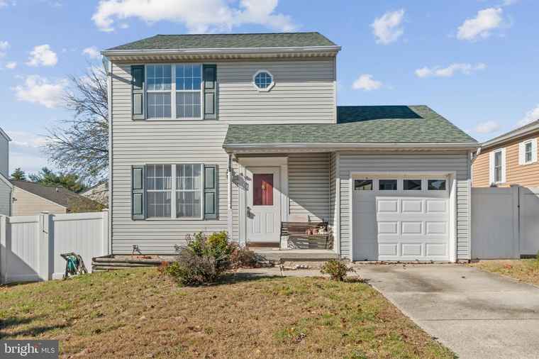 Photo of 8078 Outing Ave Pasadena, MD 21122