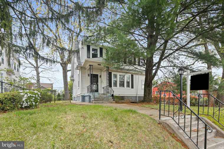 Photo of 3206 Glen Ave Baltimore, MD 21215