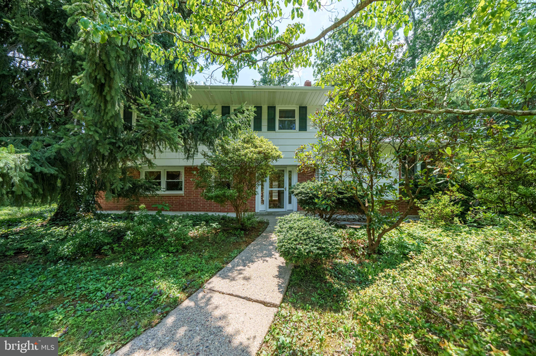 Photo of 905 Baylor Dr Newark, DE 19711