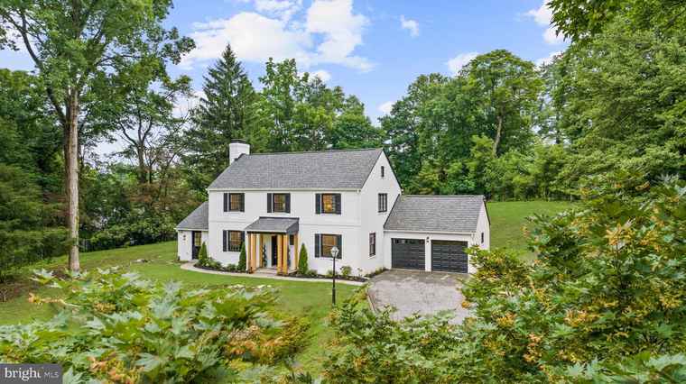 Photo of 7819 Overbrook Ruxton, MD 21204