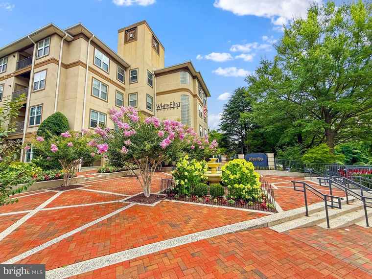 Photo of 11750 Old Georgetown Rd #2524 North Bethesda, MD 20852