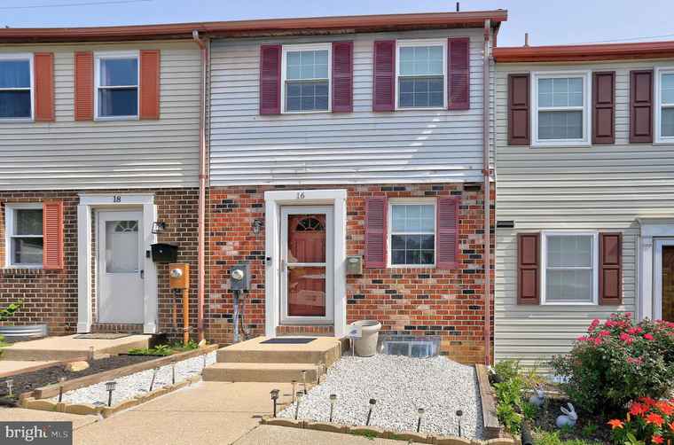 Photo of 16 Garrison Ridge Ct #16 Owings Mills, MD 21117
