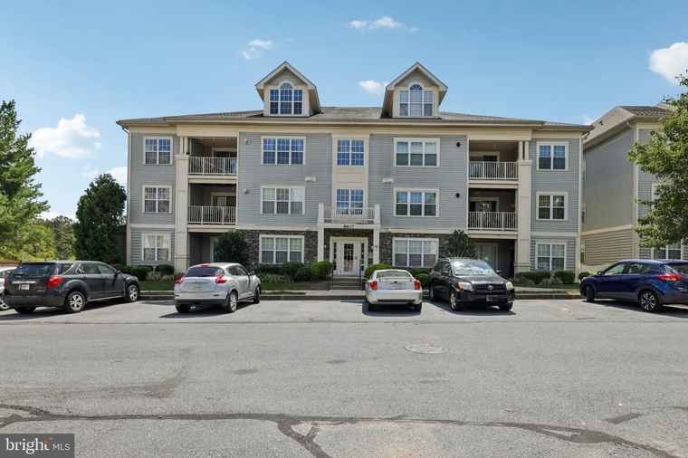 Photo of 8807 Stone Ridge Cir Unit T-3 Pikesville, MD 21208