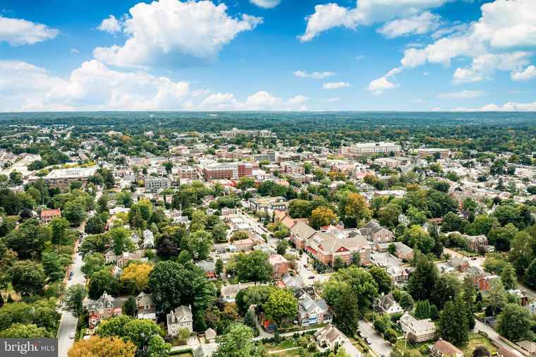 Photo of 532 N Walnut St West Chester, PA 19380