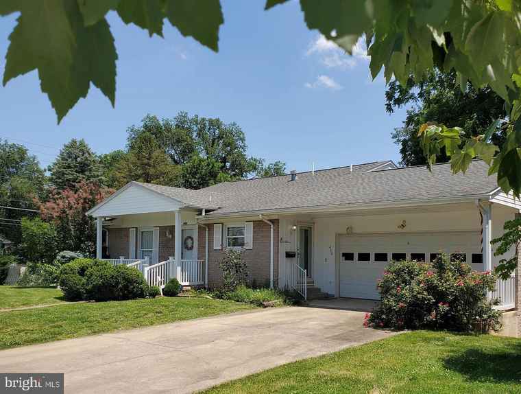Photo of 400 S Georgia Ave Martinsburg, WV 25401