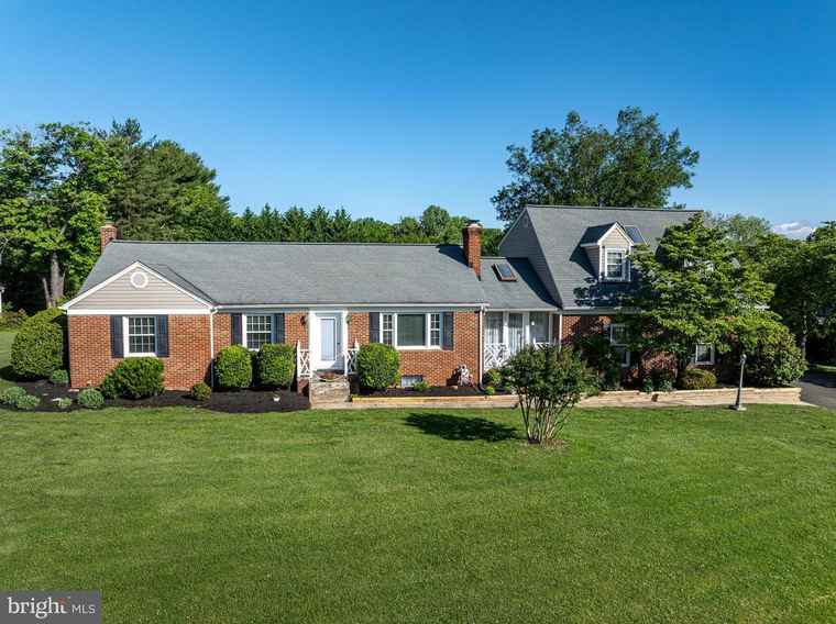 Photo of 650 Yowell Dr Culpeper, VA 22701