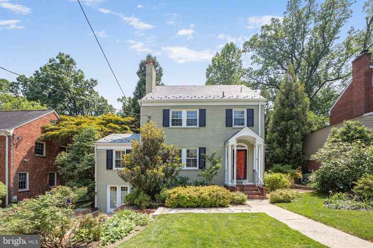 Photo of 1512 Live Oak Dr Silver Spring, MD 20910