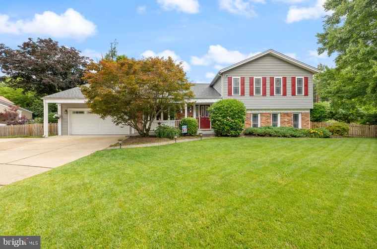 Photo of 2404 Blue Valley Dr Silver Spring, MD 20904