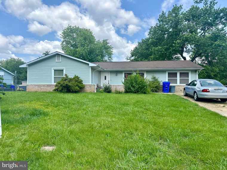 Photo of 1206 Marshall Ln Waldorf, MD 20602