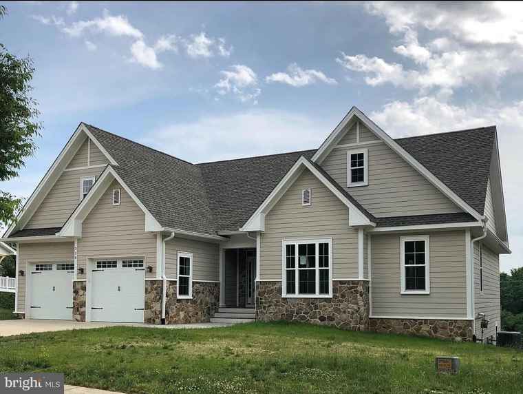 Photo of 320 Linden Dr Winchester, VA 22601
