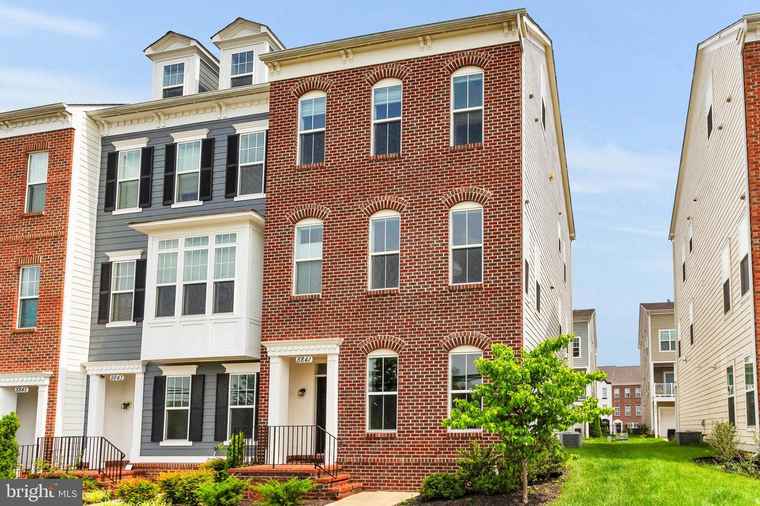 Photo of 8841 Urbana Church Rd Frederick, MD 21704