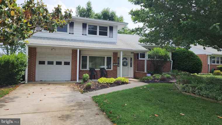 Photo of 20 Sherwood Ct Dover, DE 19904