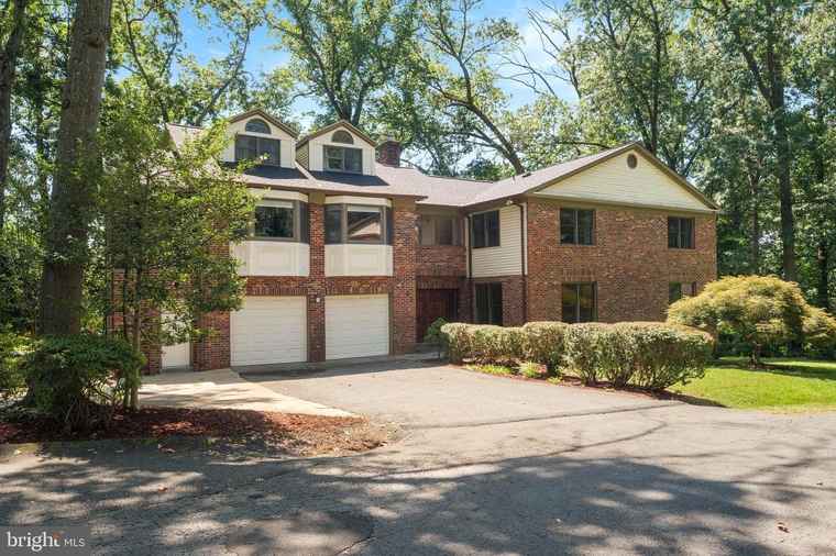 Photo of 3436 Holly Rd Annandale, VA 22003