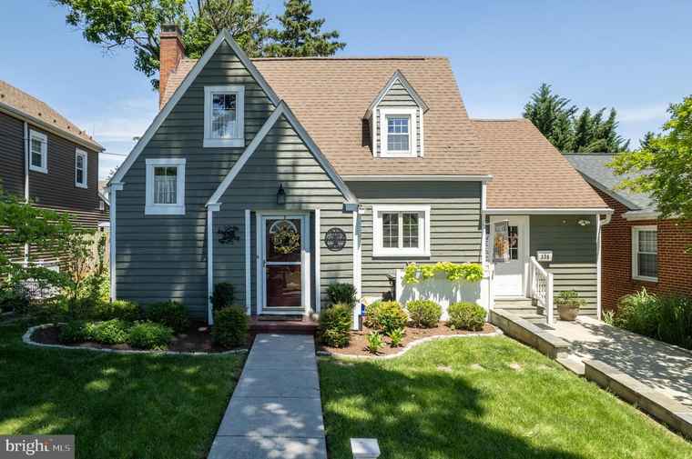 Photo of 336 Miller St Winchester, VA 22601