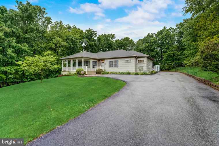 Photo of 207 Sunset Ave Mount Airy, MD 21771
