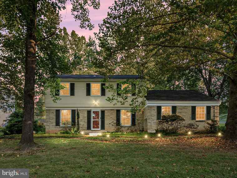 Photo of 3729 Springfalls Ct Ellicott City, MD 21042