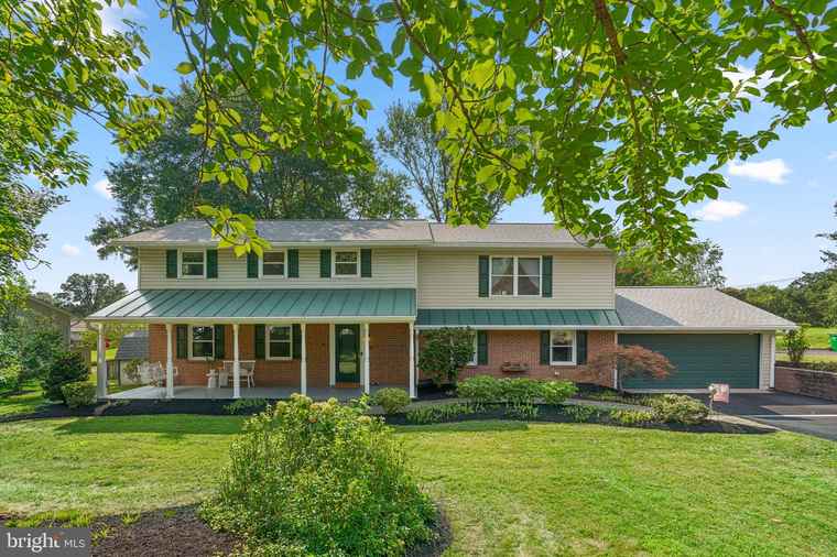Photo of 3110 Hearthstone Rd Ellicott City, MD 21042