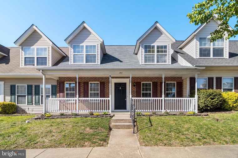 Photo of 102 Spanish Moss Dr La Plata, MD 20646