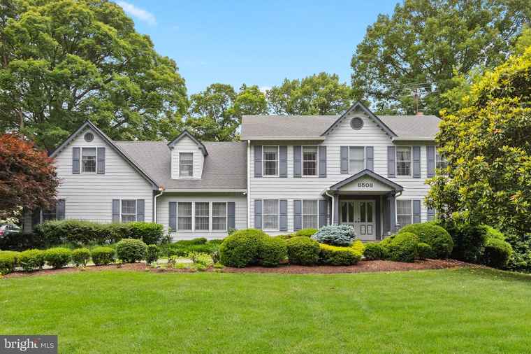 Photo of 8508 Ardfour Ln Annandale, VA 22003