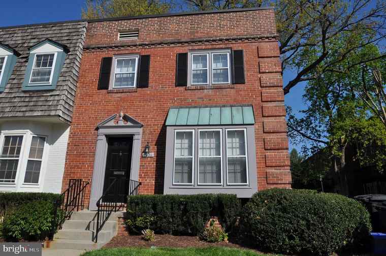 Photo of 6630 Hillandale Rd #56 Chevy Chase, MD 20815