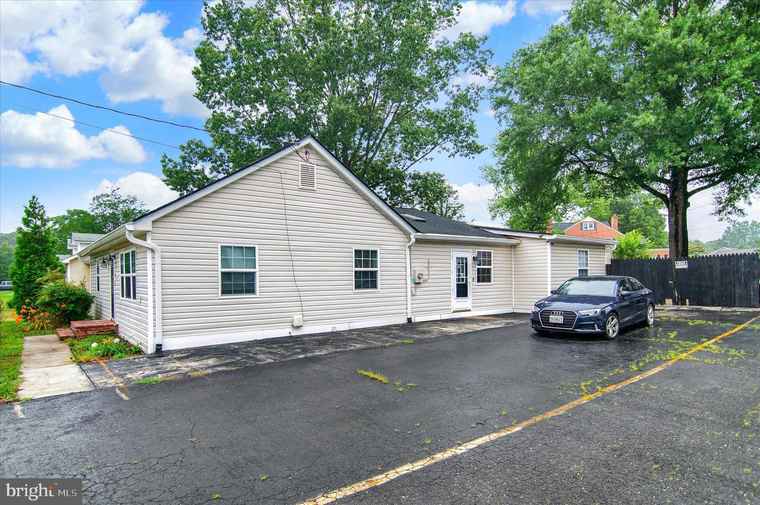 Photo of 402 Prospect St La Plata, MD 20646