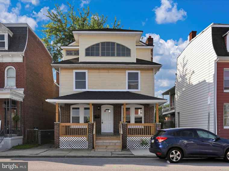 Photo of 960 E Philadelphia St York, PA 17403