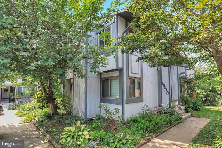 Photo of 18413 Stone Hollow Dr Germantown, MD 20874