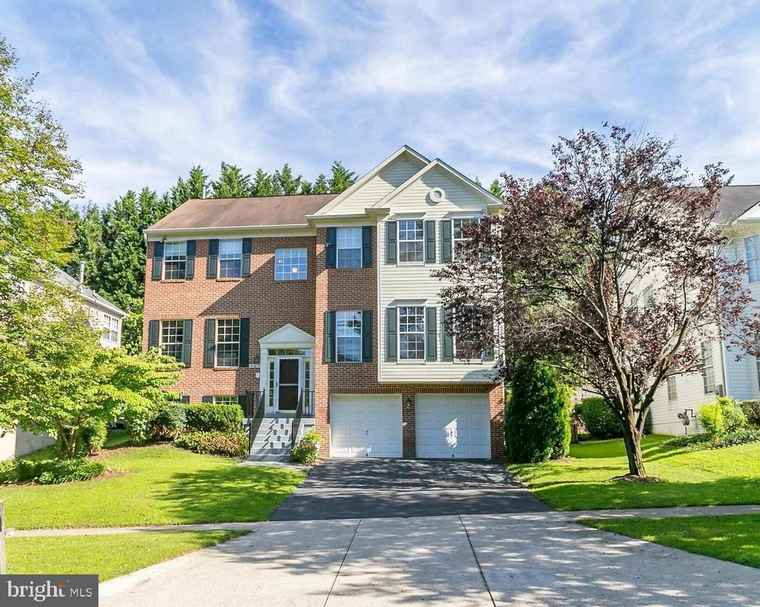 Photo of 19205 Mateny Hill Rd Germantown, MD 20874