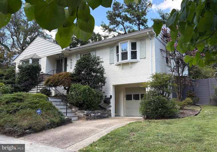 Photo of 5015 Cathedral Ave NW Washington, DC 20016