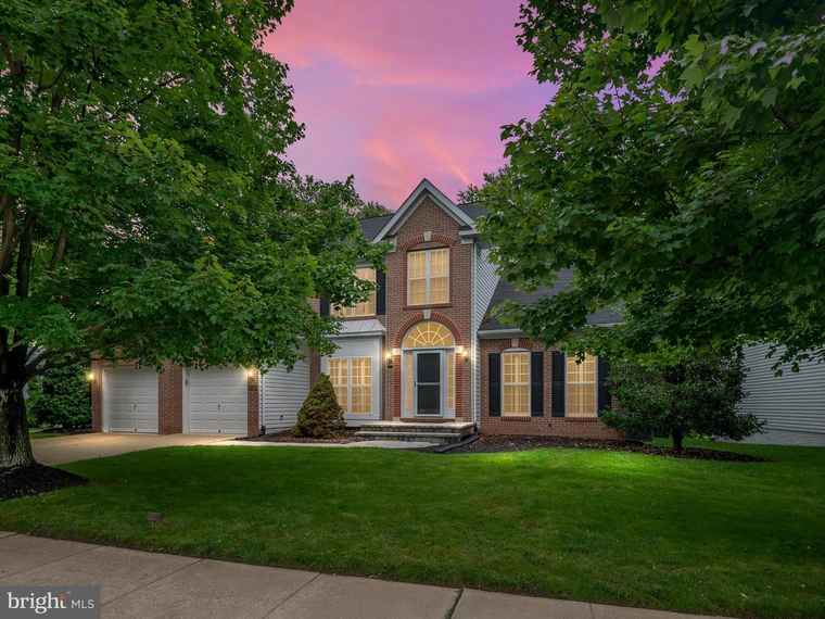 Photo of 848 Sunny Chapel Rd Odenton, MD 21113